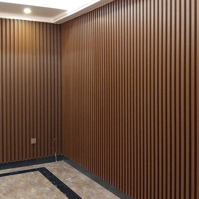 Un buon prezzo. pannelli di rivestimento per pareti in WPC anti UV rivestimento esterno composito personalizzato in linea