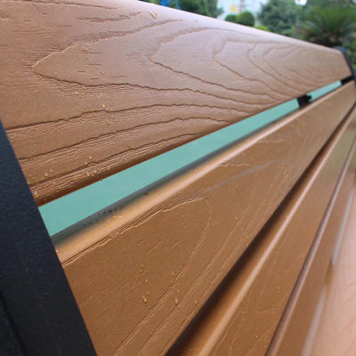 Un buon prezzo. Bench giardino WPC Rootproof solida sedia composita in legno di plastica in linea