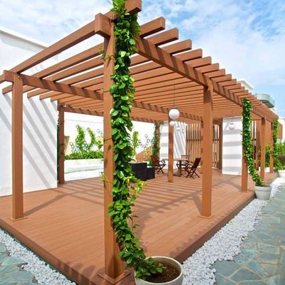 Un buon prezzo. Pergola in legno plastica composita WPC a bassa manutenzione in linea
