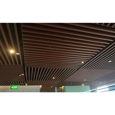 Un buon prezzo. PVC WPC Pannello di soffitto in legno di legno di plastica WPC in linea